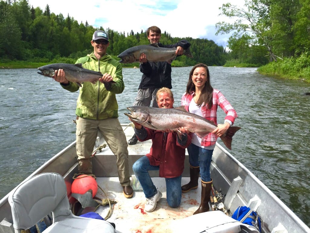 Lake Creek Lodge | Regal Air - Alaska Flightseeing, Bear Viewing & Charters